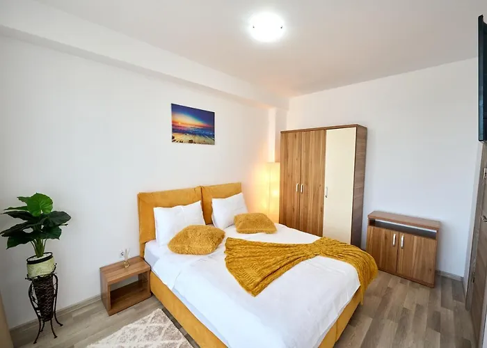 Ena Sunrise Summerland Apartment